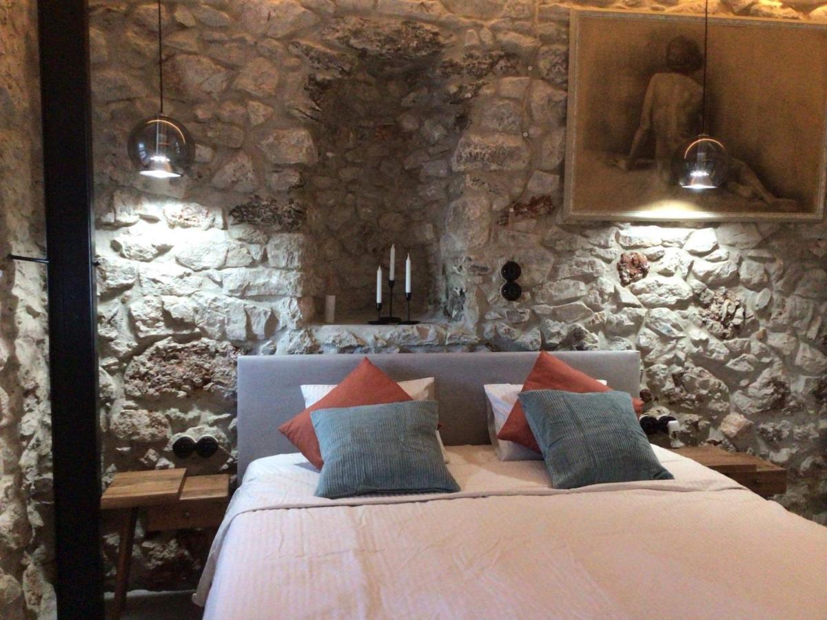 Laryssiou Suite Gythio Exterior foto